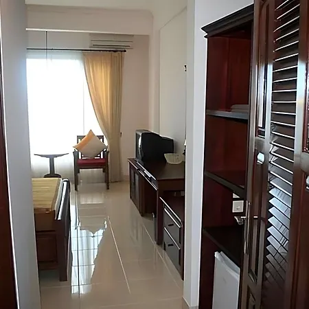 Nirwana Suites